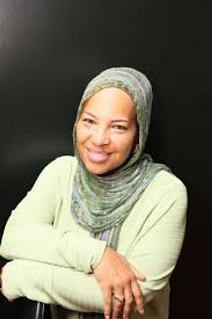 Dr. Nisa Muhammad Dr. Nisa Muhammad