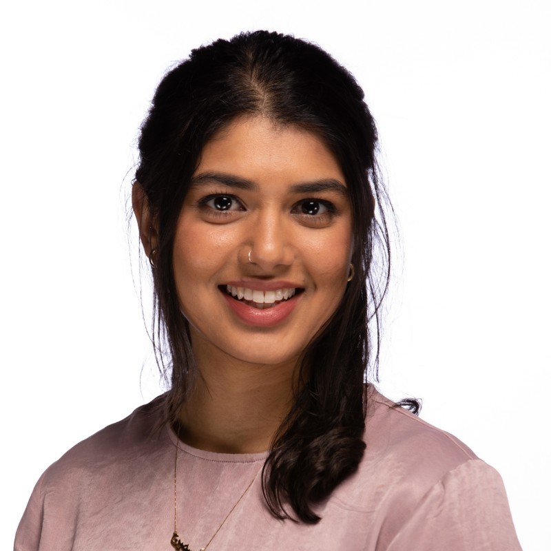 Yasmin Muneer Yasmin Muneer