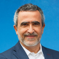 Vargha Moayed Vargha Moayed