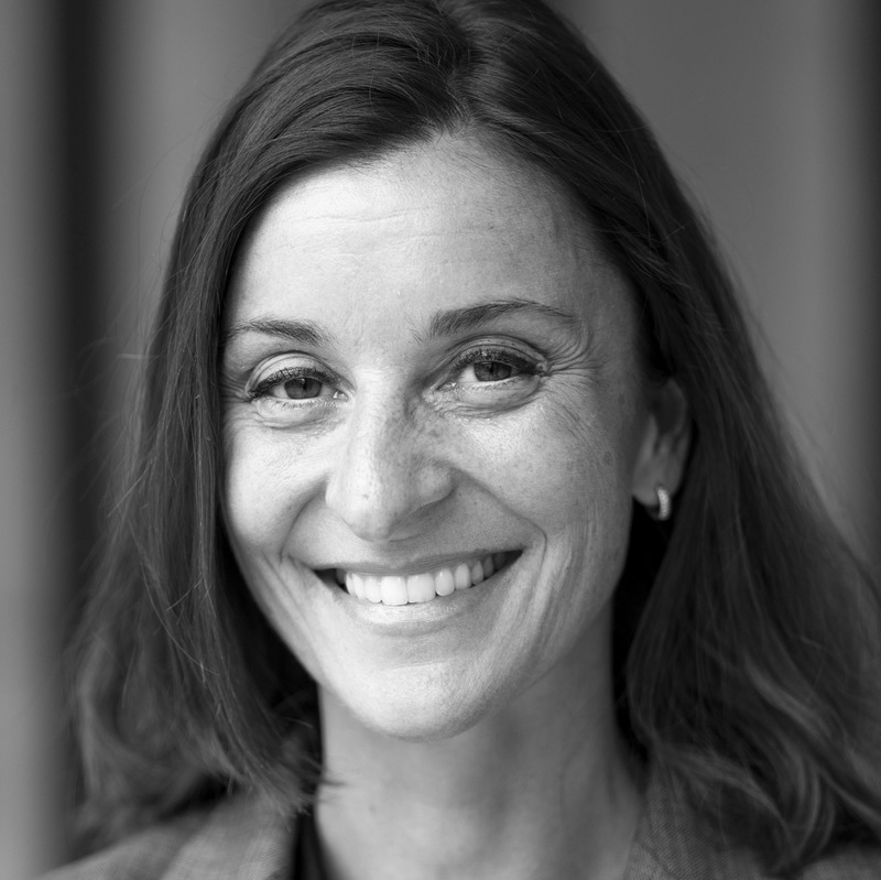 Irina Van Der Sluijs Irina Van Der Sluijs